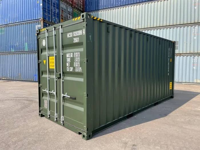 Container high cube 20 piedi | altezza superiore (+30 cm) 1 Container high cube 20 piedi